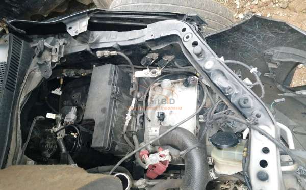 TOYOTA INNOVA 2.4 G