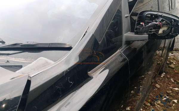 TOYOTA INNOVA 2.4 G