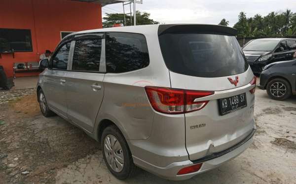 WULING CONFERO 1.5 DB MY (4X2)