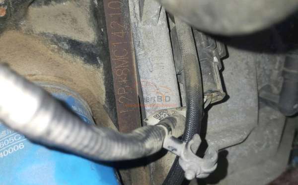 WULING CONFERO 1.5 DB MY (4X2)