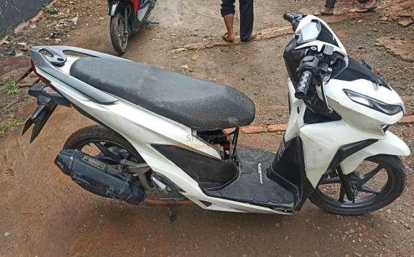 HONDA  VARIO 150