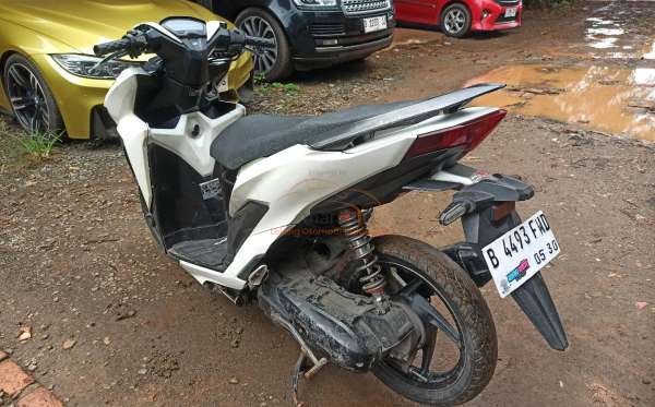 HONDA  VARIO 150