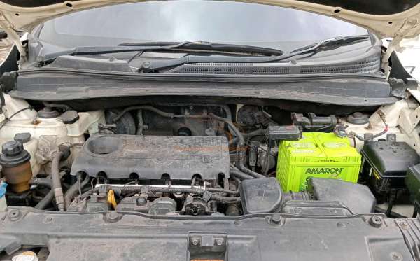 HYUNDAI TUCSON 2.0 2WD