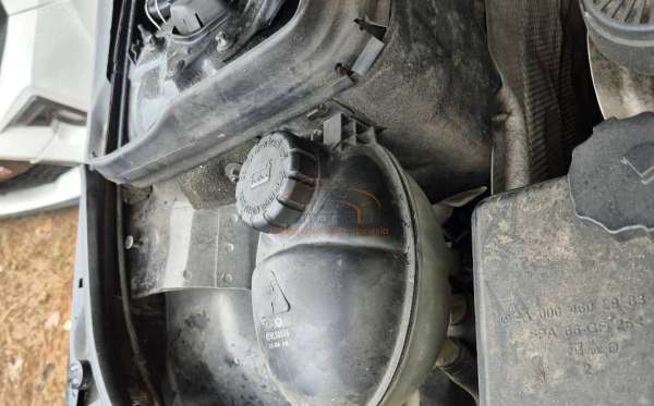 MERCEDES BENZ C 200 CGI