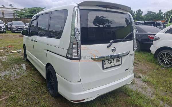 NISSAN SERENA HIGWAY STAR 2.0