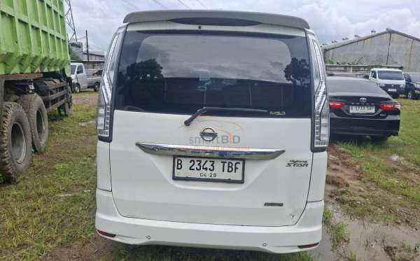 NISSAN SERENA HIGWAY STAR 2.0