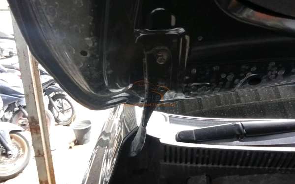 TOYOTA INNOVA VENTURER