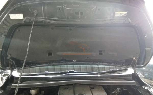 TOYOTA INNOVA VENTURER