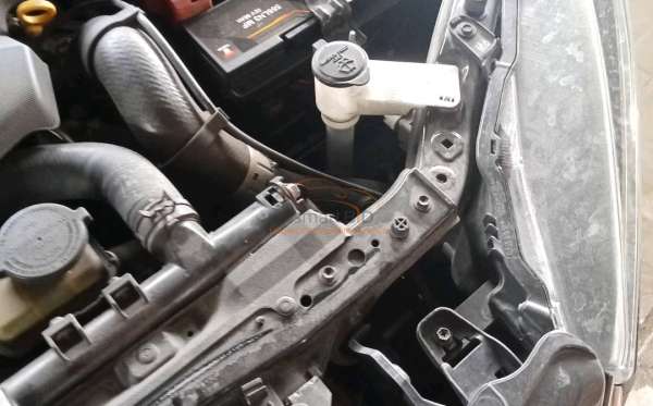 TOYOTA INNOVA VENTURER