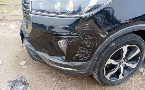 TOYOTA INNOVA VENTURER