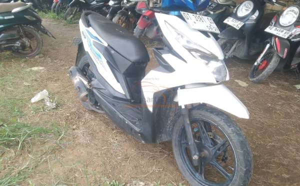 HONDA  BEAT