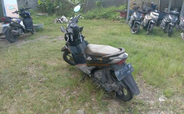 HONDA  BEAT
