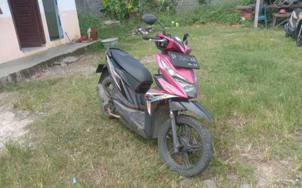 HONDA  BEAT