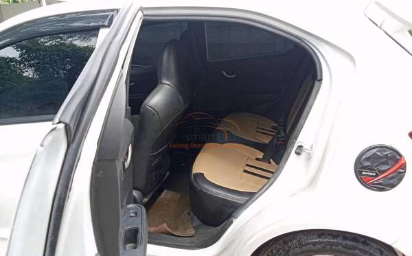 HONDA BRIO SATYA 1.2 E