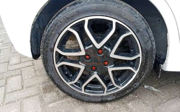 HONDA BRIO SATYA 1.2 E