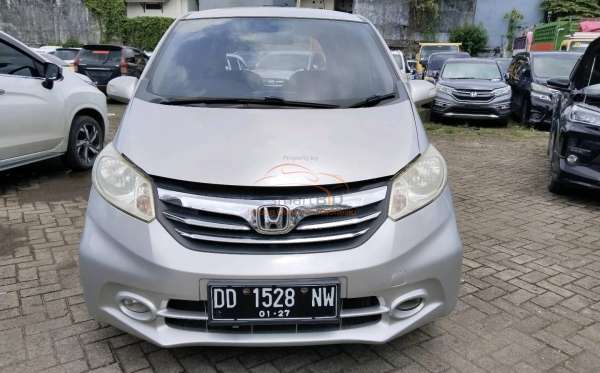 HONDA FREED GB3 1.5 E