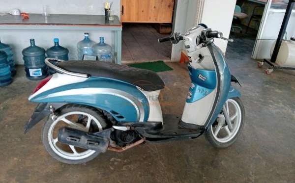 HONDA SCOOPY CW