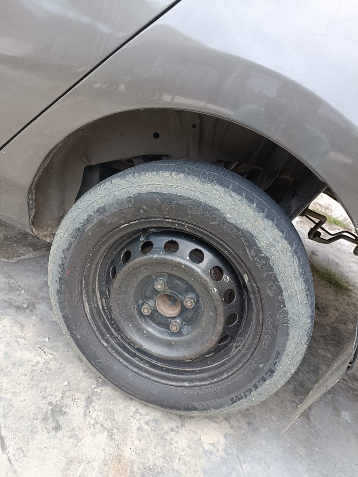 TOYOTA  CALYA  1.2 G M/T