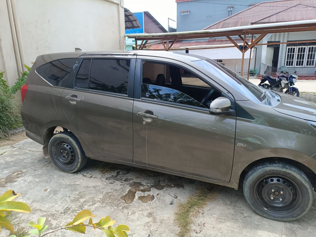 TOYOTA  CALYA  1.2 G M/T