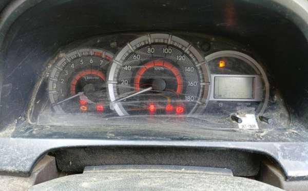 DAIHATSU XENIA R SPORTY