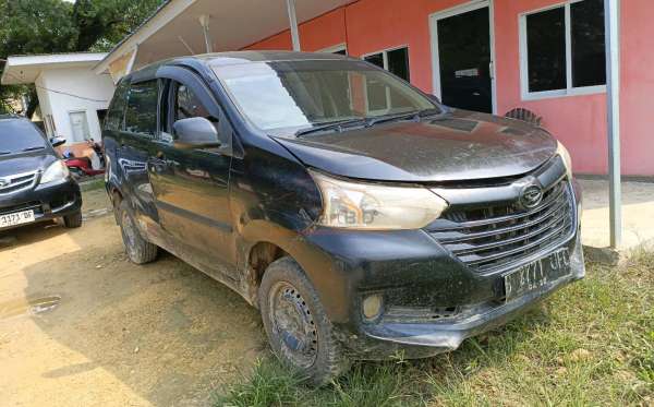 DAIHATSU XENIA R SPORTY