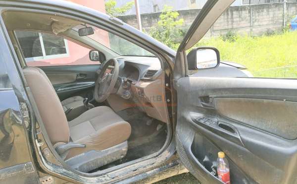 DAIHATSU XENIA R SPORTY