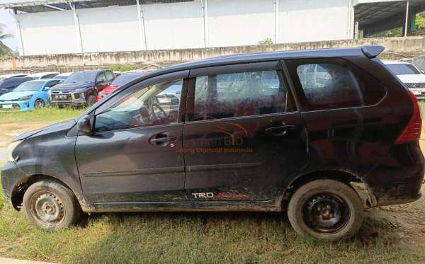 DAIHATSU XENIA R SPORTY