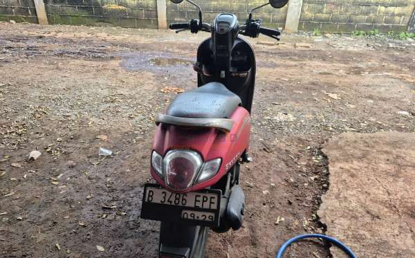 HONDA SCOOPY CW