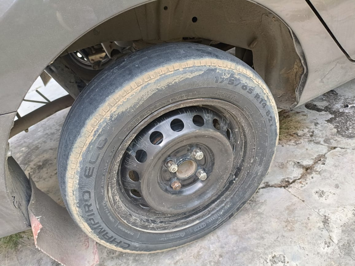 TOYOTA  CALYA  1.2 G M/T