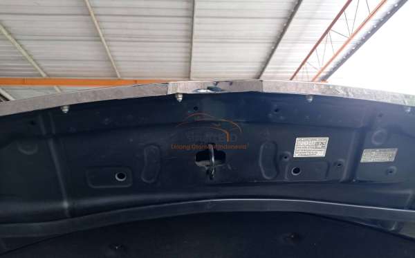 TOYOTA Carmy 2.5 HYBRID A/T