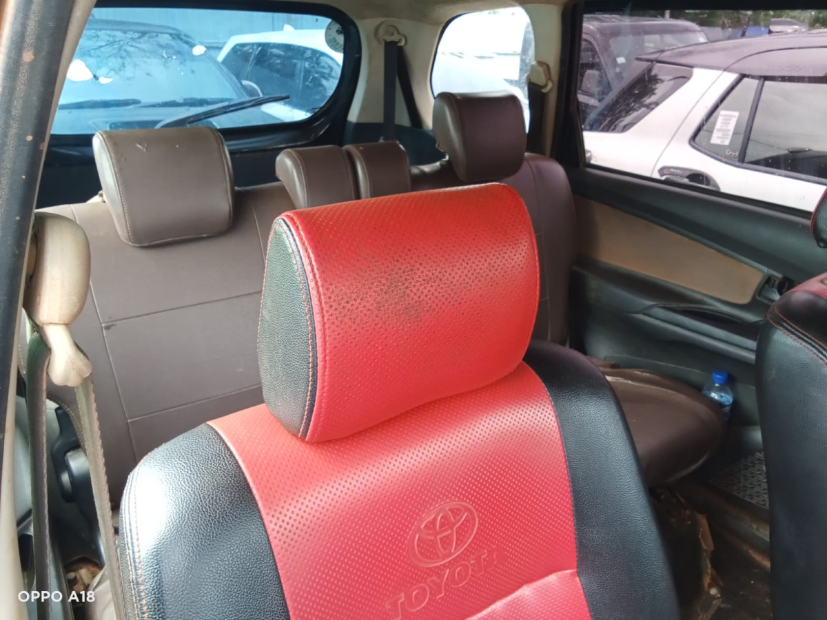 TOYOTA AVANZA  1.3 E