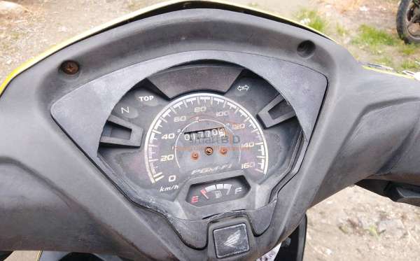 HONDA REVO