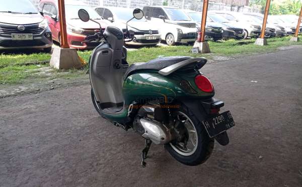 HONDA SCOOPY CW