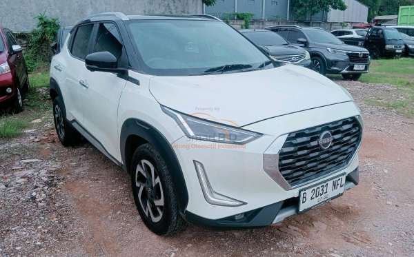 NISSAN MAGNITE TURBO