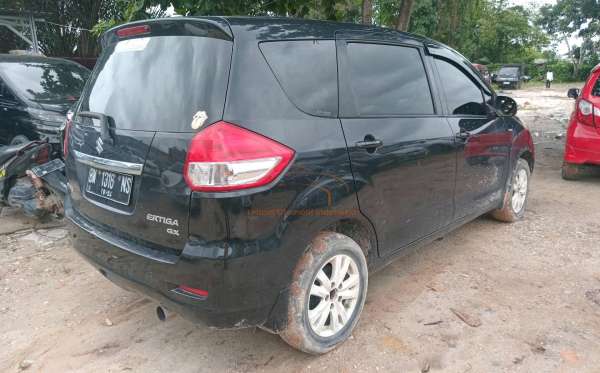 SUZUKI ERTIGA