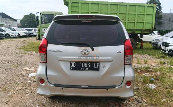 TOYOTA AVANZA 1.3 G