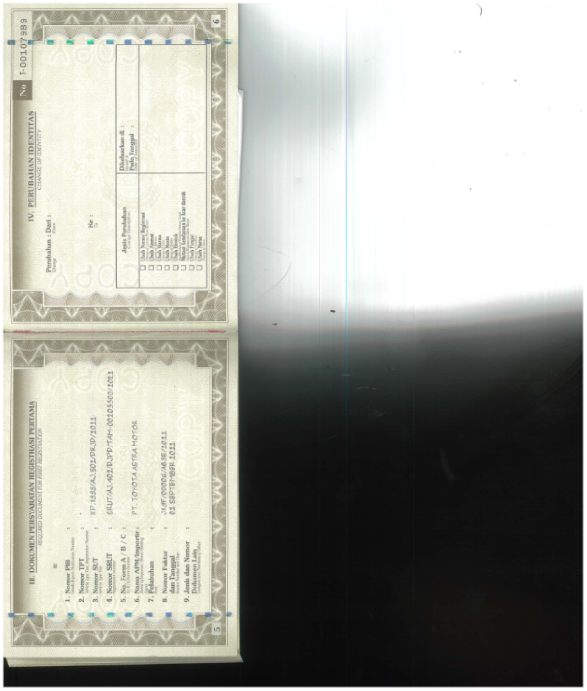 TOYOTA INNOVA VENTURER