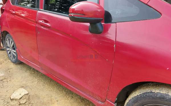 HONDA JAZZ GK5 1.5 RS