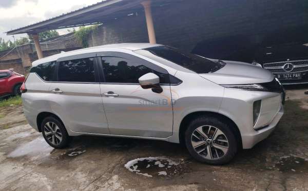 MITSUBISHI XPANDER GLS