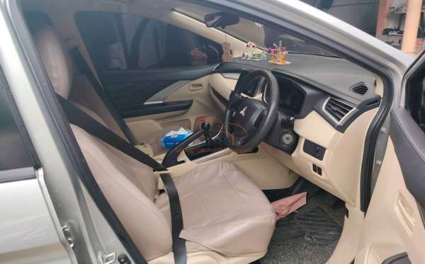 MITSUBISHI XPANDER GLS