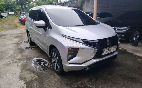 MITSUBISHI XPANDER GLS