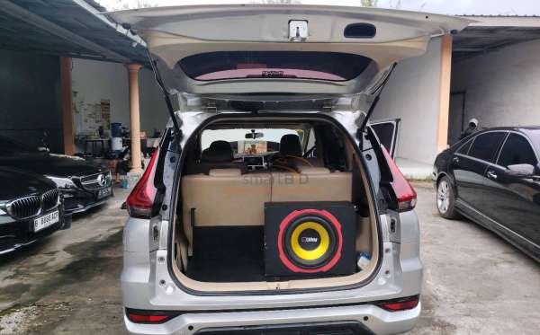 MITSUBISHI XPANDER GLS