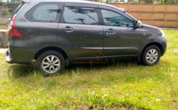 TOYOTA AVANZA 1.3 G