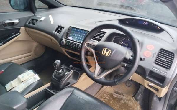 HONDA CIVIC