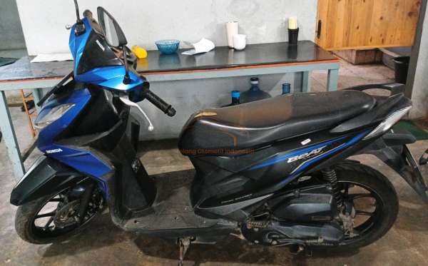 HONDA  BEAT