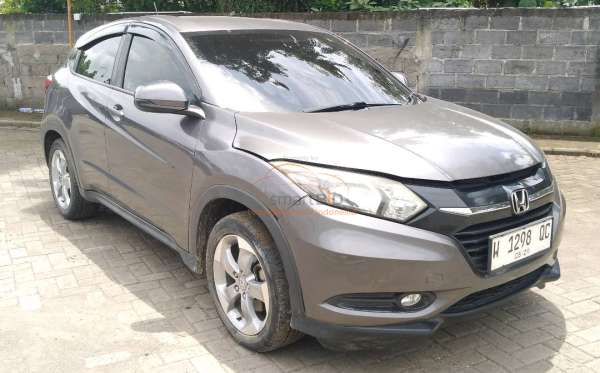 HONDA HRV RU1 1.5 S