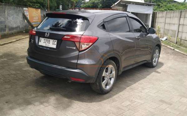 HONDA HRV RU1 1.5 S