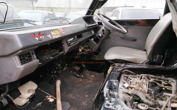 MITSUBISHI L300 PU FB-R (4X2)