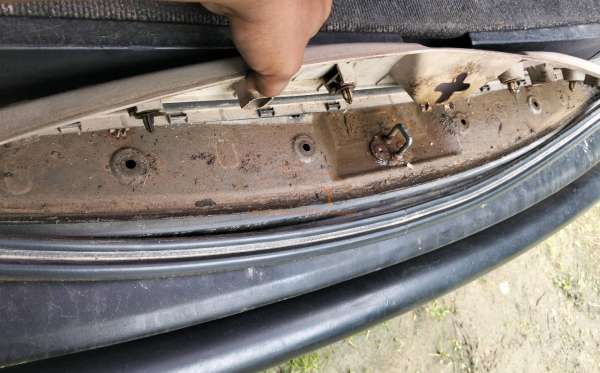 MITSUBISHI  PAJERO  SPORT 2.5HP-E