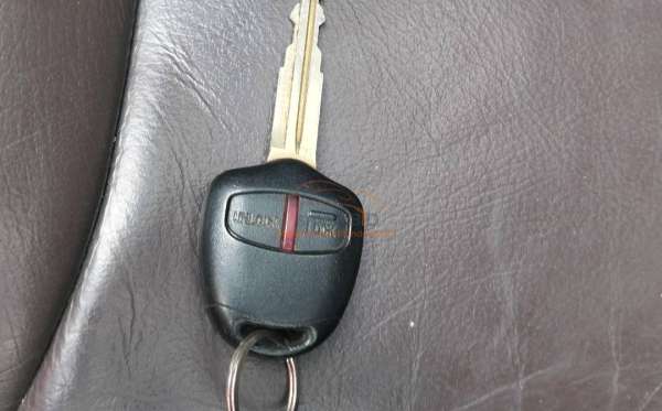 MITSUBISHI  PAJERO  SPORT 2.5HP-E